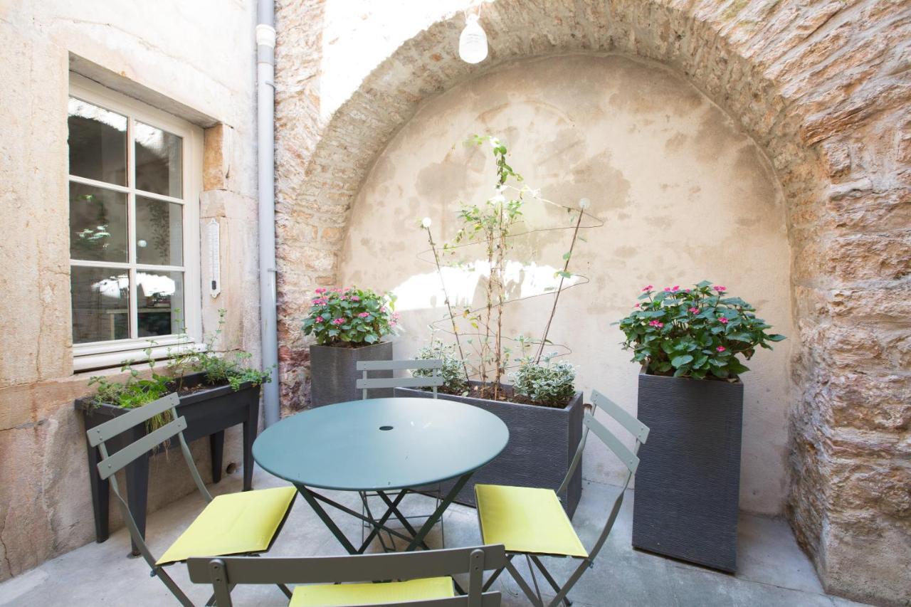 L'aubertine - Hypercentre Avec Terrasse * Beaune (Cote d'Or)